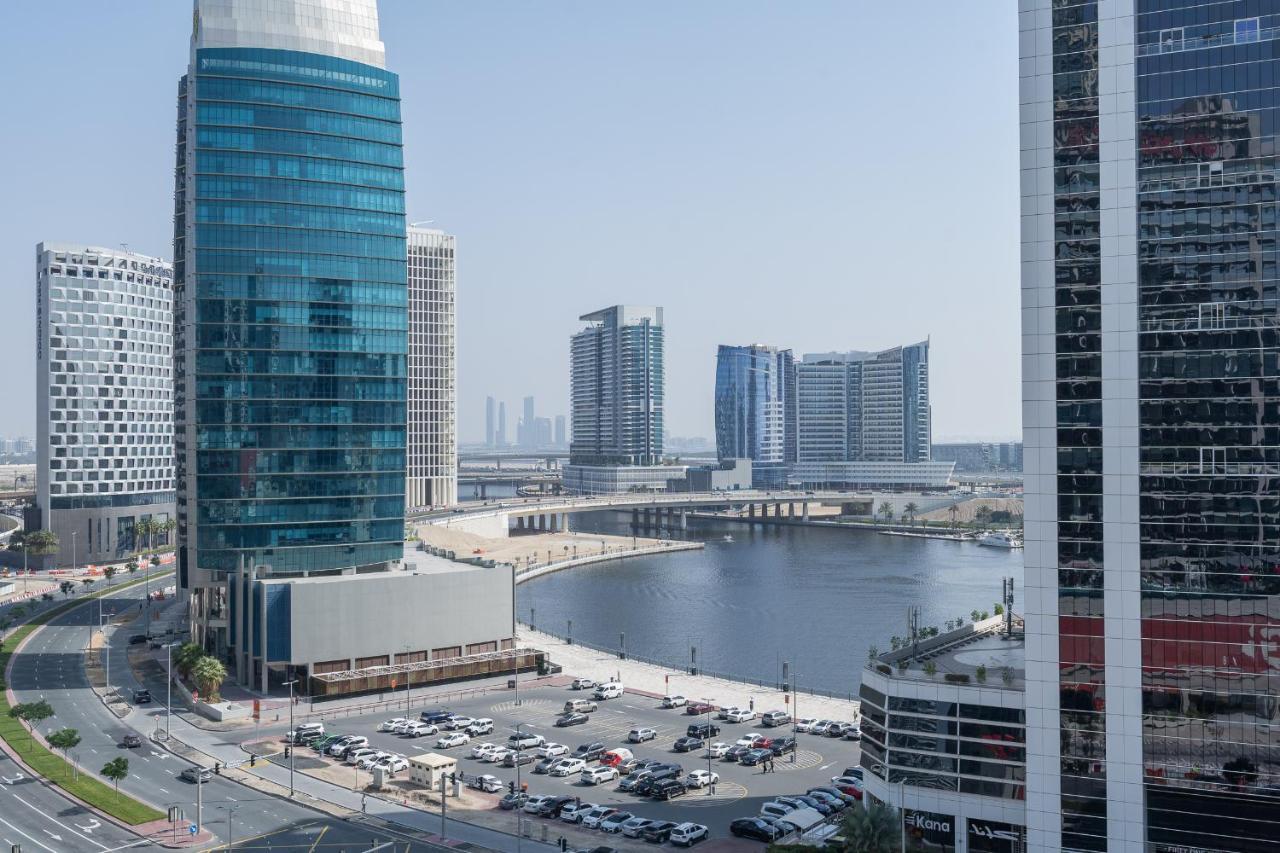 Vogue Downtown - Mag 318 * Dubai